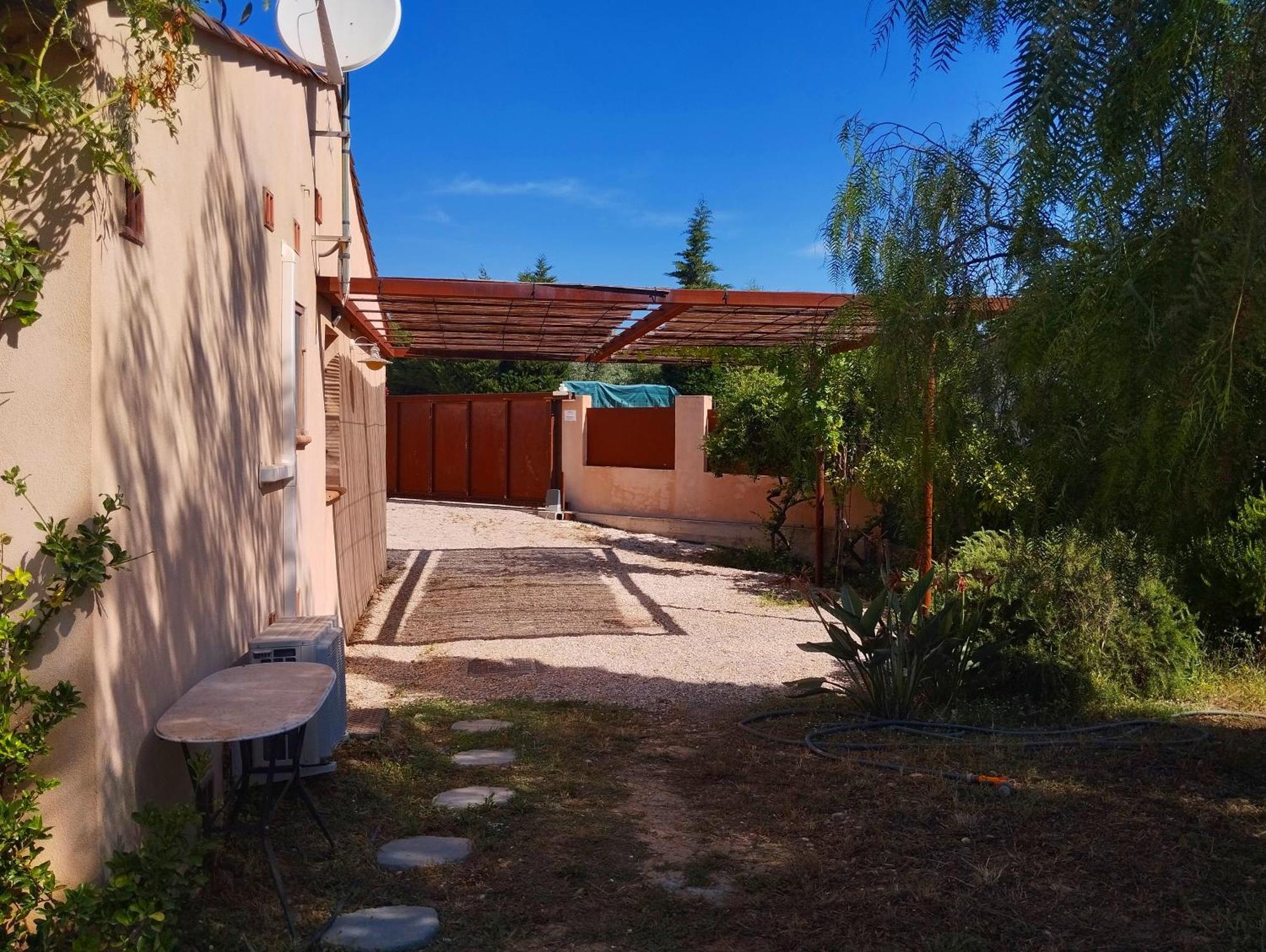 Casa vacanze L'albizia *